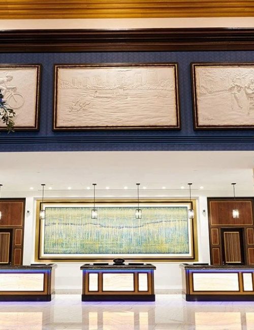 imgi_58_AUS_1290617_Check-In-Lobby